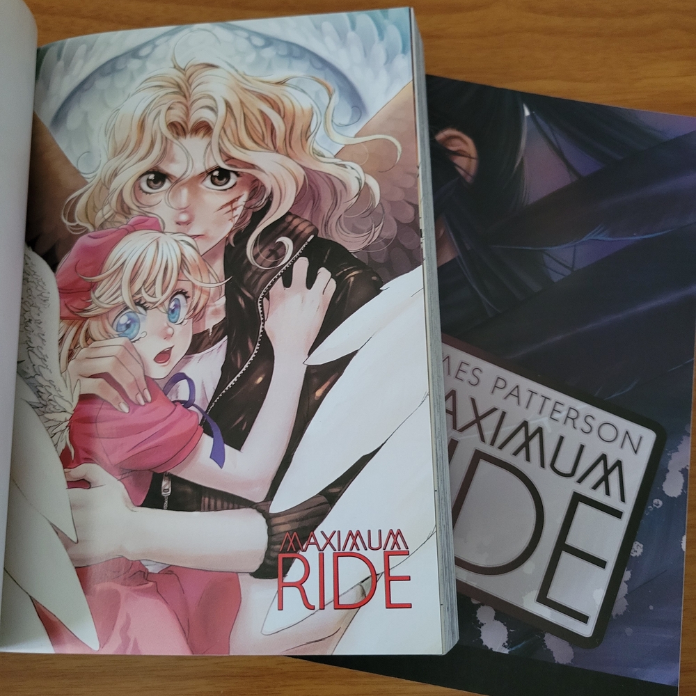 Maximum Ride Manga Volumes 1 and 2 - Picture 2 of 4